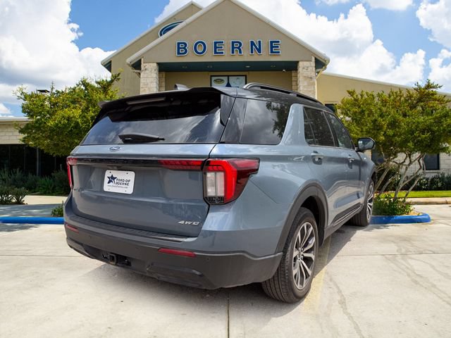 Used 2025 Ford Explorer ST-Line AWD/4WD image 5