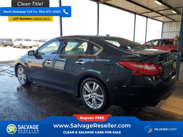 Used 2017 Nissan Altima 3.5 SL FWD image 3