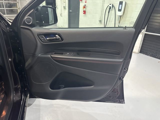 Used 2025 Dodge Durango GT image 37