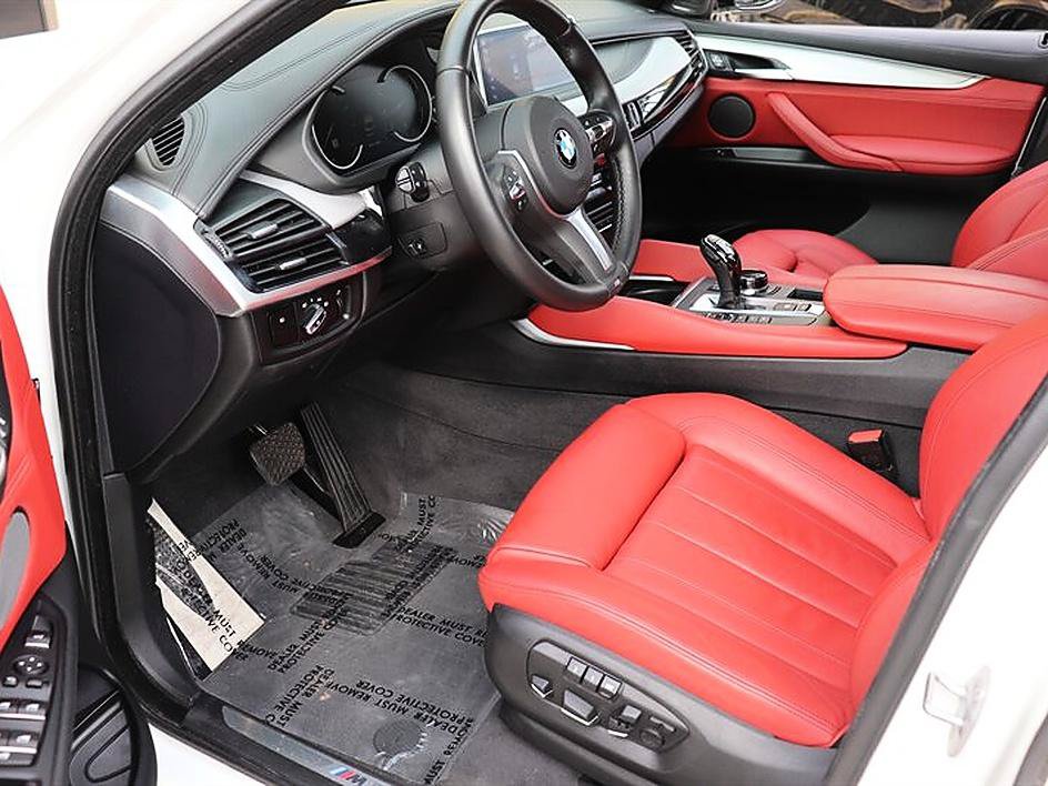 Used 2019 BMW X6 xDrive50i w/ M Sport Package AWD/4WD image 10
