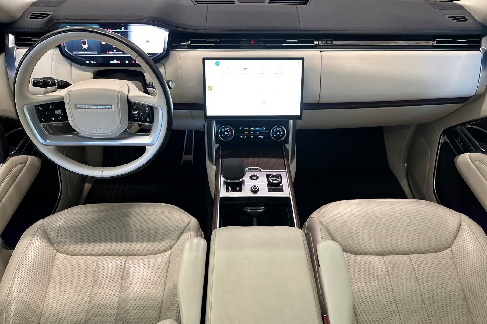 Used 2023 Land Rover Range Rover SE AWD/4WD image 16