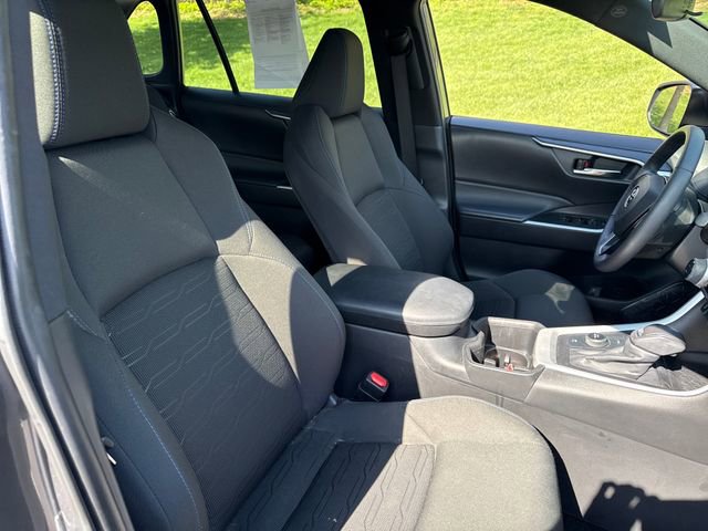 Certified 2024 Toyota RAV4 SE w/ Convenience Package AWD/4WD image 13