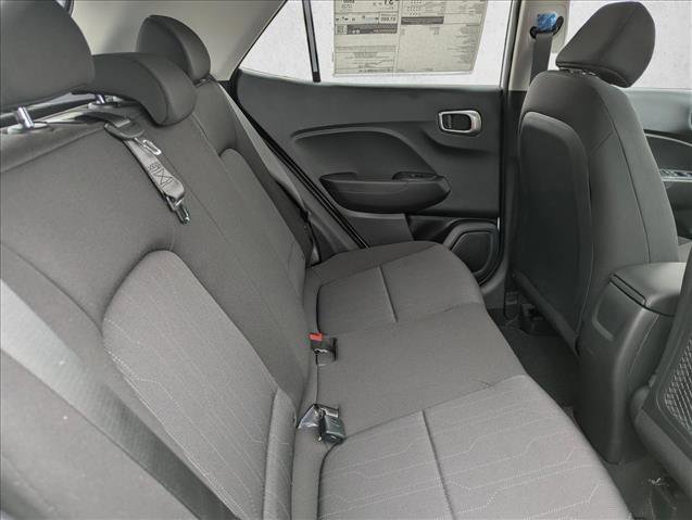 New 2026 Hyundai Venue SE FWD image 28