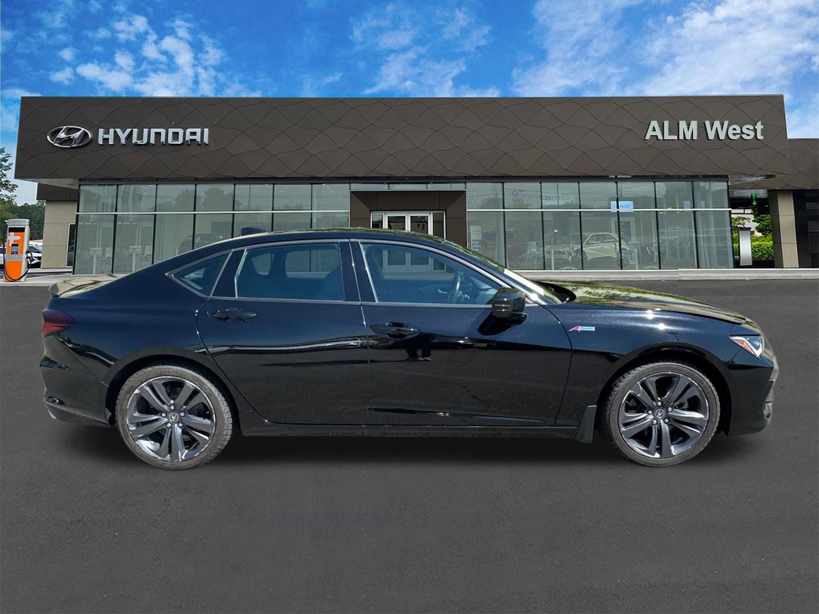 Used 2022 Acura TLX SH-AWD w/ A-SPEC Pkg image 4