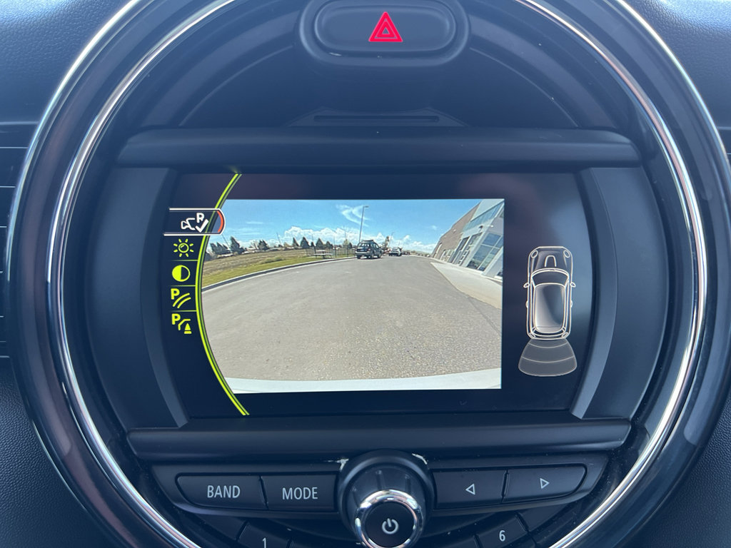 Used 2018 MINI Cooper 2-Door Hardtop FWD image 13