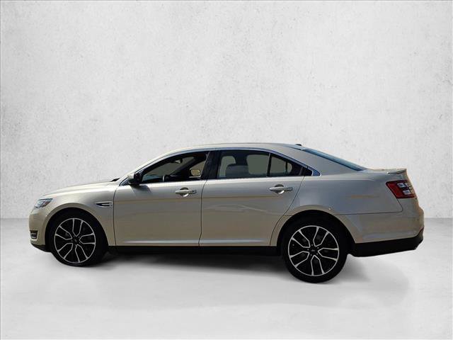 Used 2018 Ford Taurus SEL w/ Equipment Group 201A image 8
