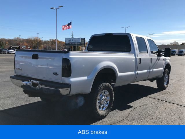 Used 2005 Ford F350 XLT image 2