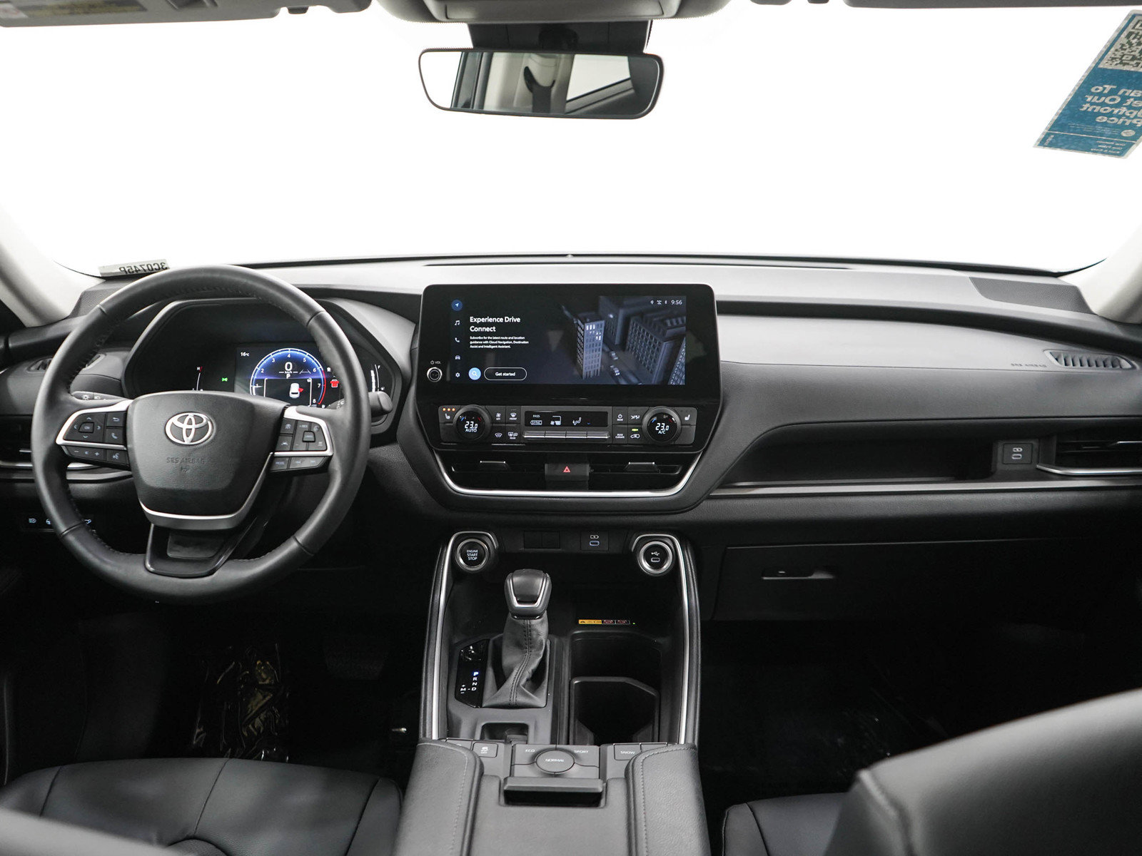 Used 2025 Toyota Grand Highlander AWD image 14