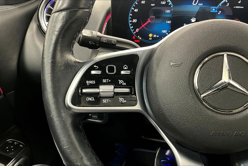 Used 2022 Mercedes-Benz GLB 250 image 24