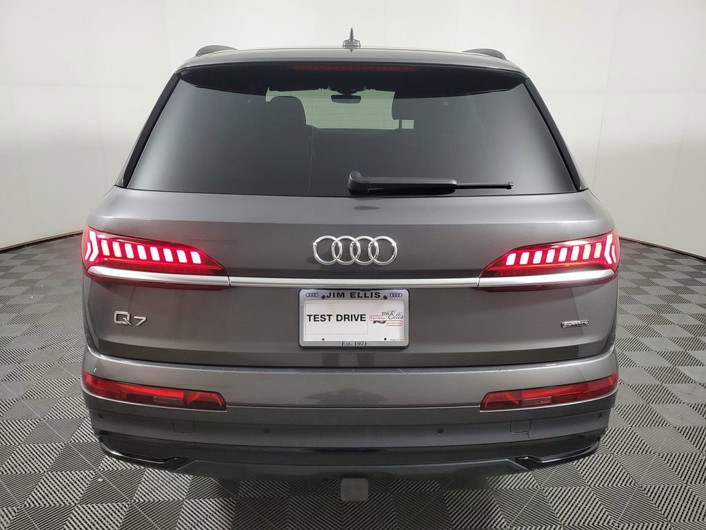 Used 2021 Audi Q7 3.0T Premium Plus image 5