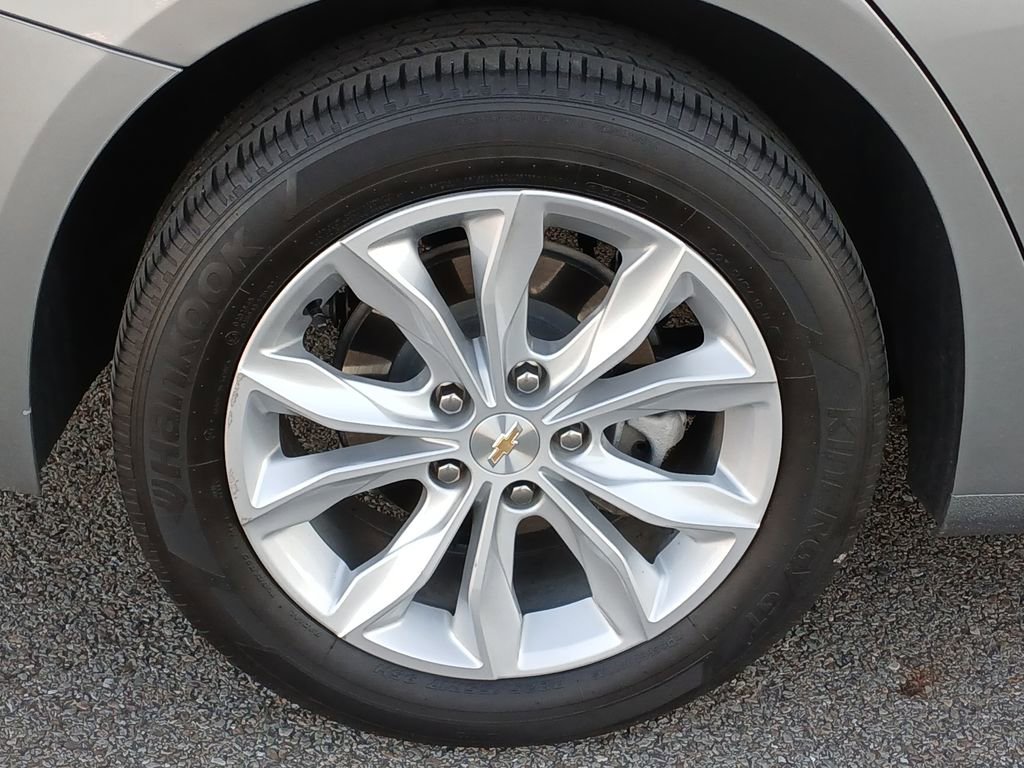Used 2024 Chevrolet Malibu LT FWD image 33