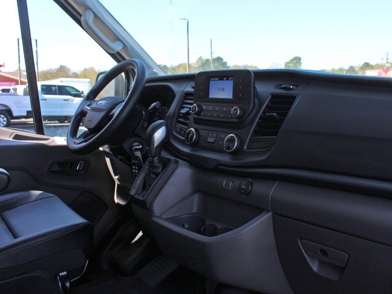 Used 2024 Ford Transit 350 image 34