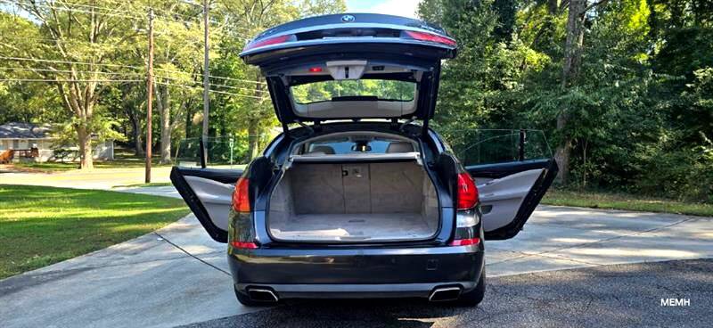 Used 2012 BMW 550i Gran Turismo w/ Driver Assistance Pkg image 18