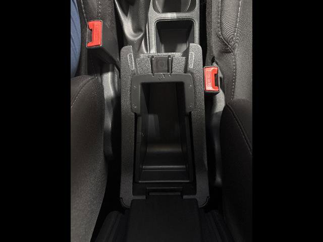 Used 2022 Ford EcoSport SE w/ SE Convenience Package image 12