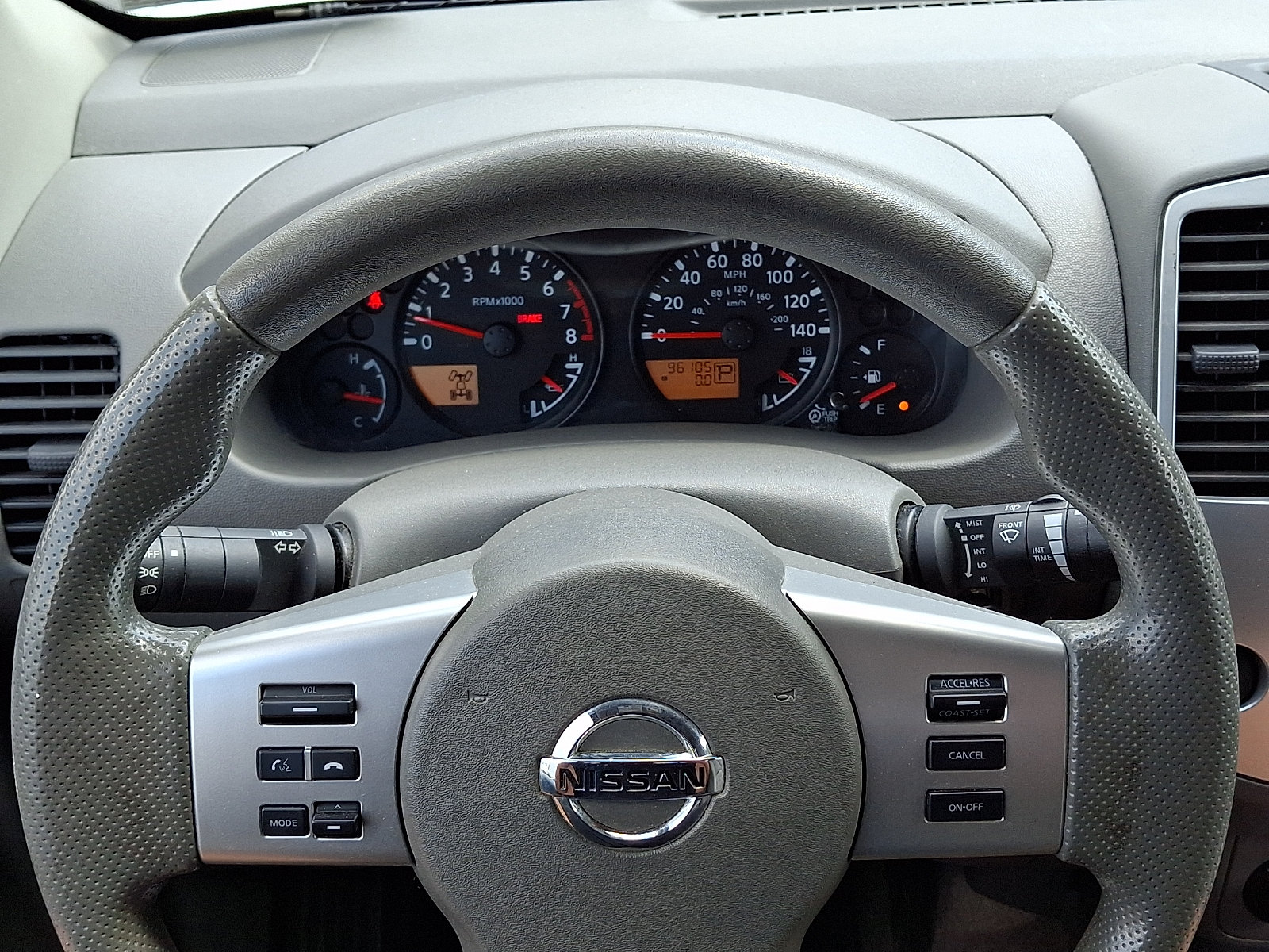 Used 2016 Nissan Frontier SV AWD/4WD image 18