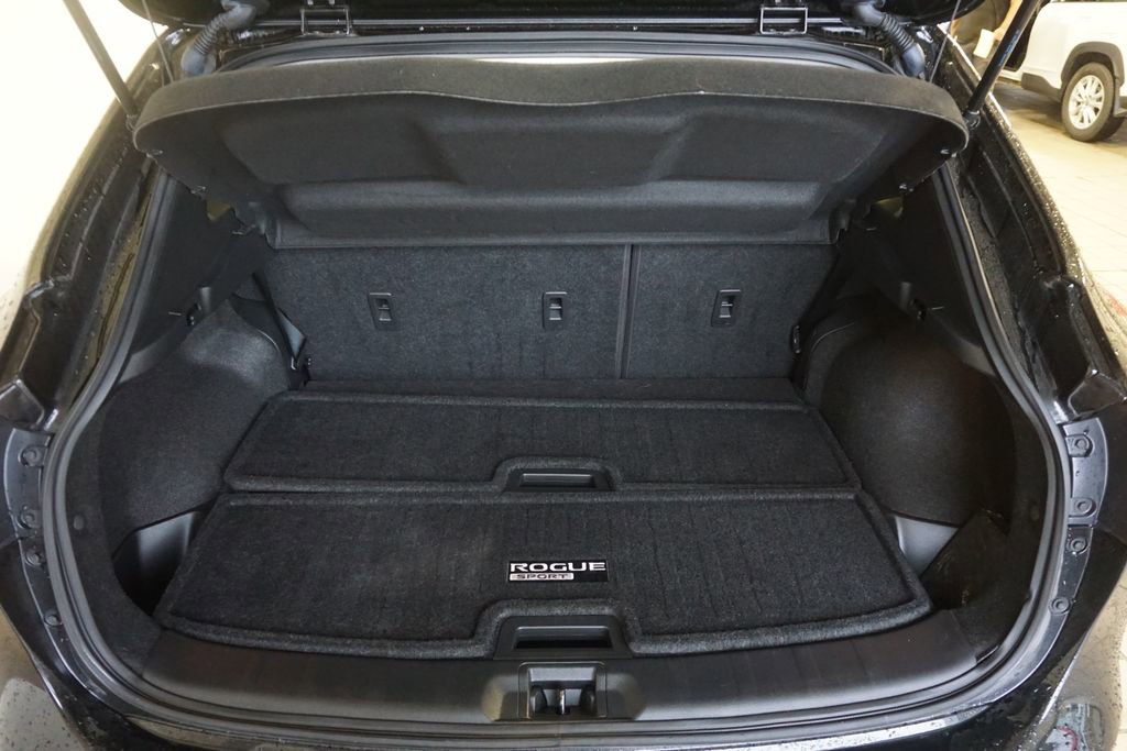 Used 2021 Nissan Rogue Sport SL w/ Premium Package AWD/4WD image 19
