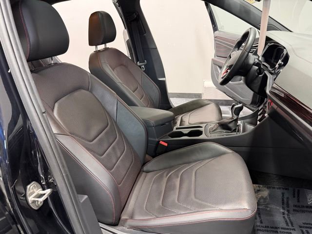 Used 2024 Volkswagen Jetta GLI Autobahn image 22