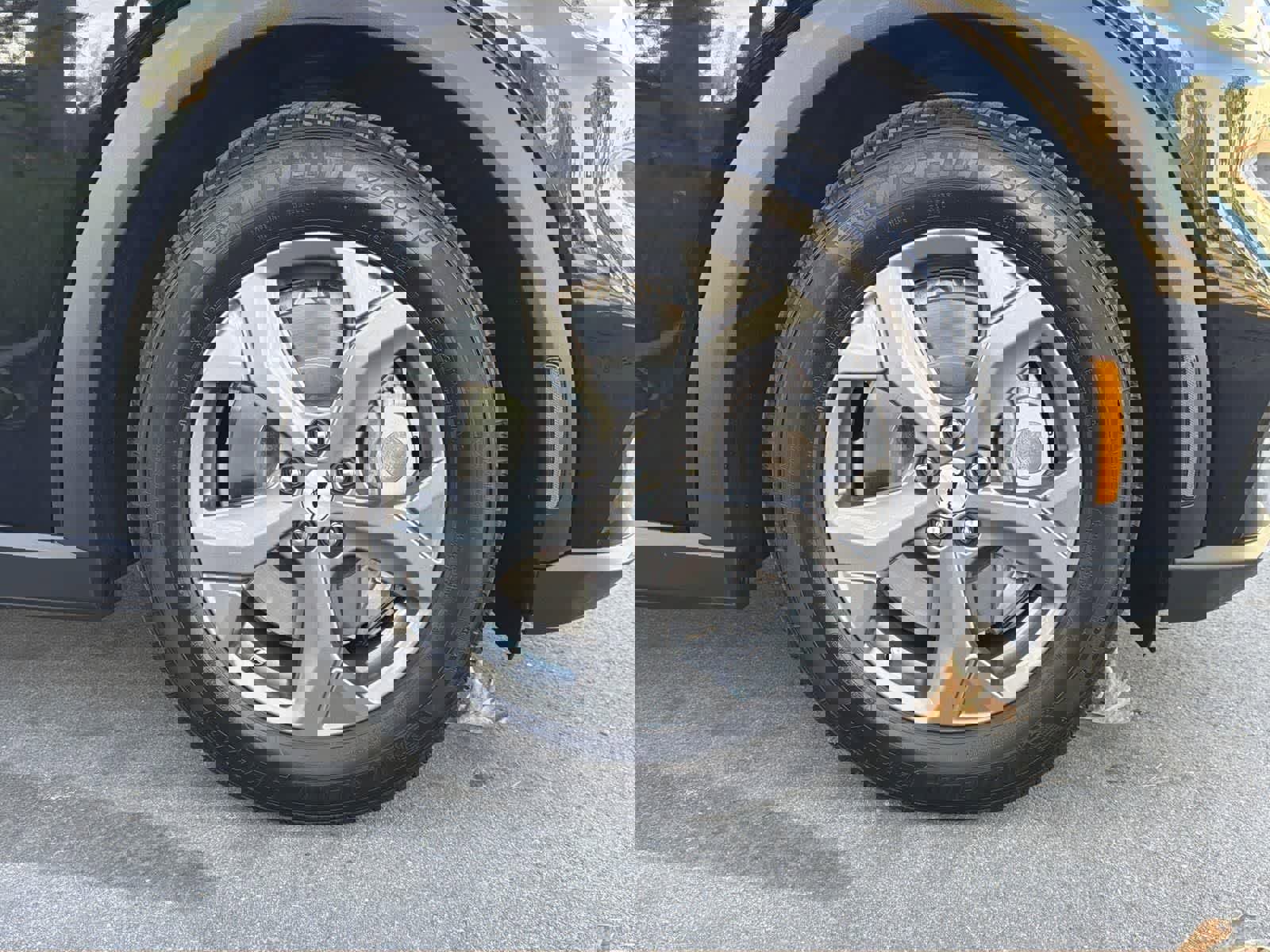 Used 2022 Ford Mustang Mach-E Select image 35