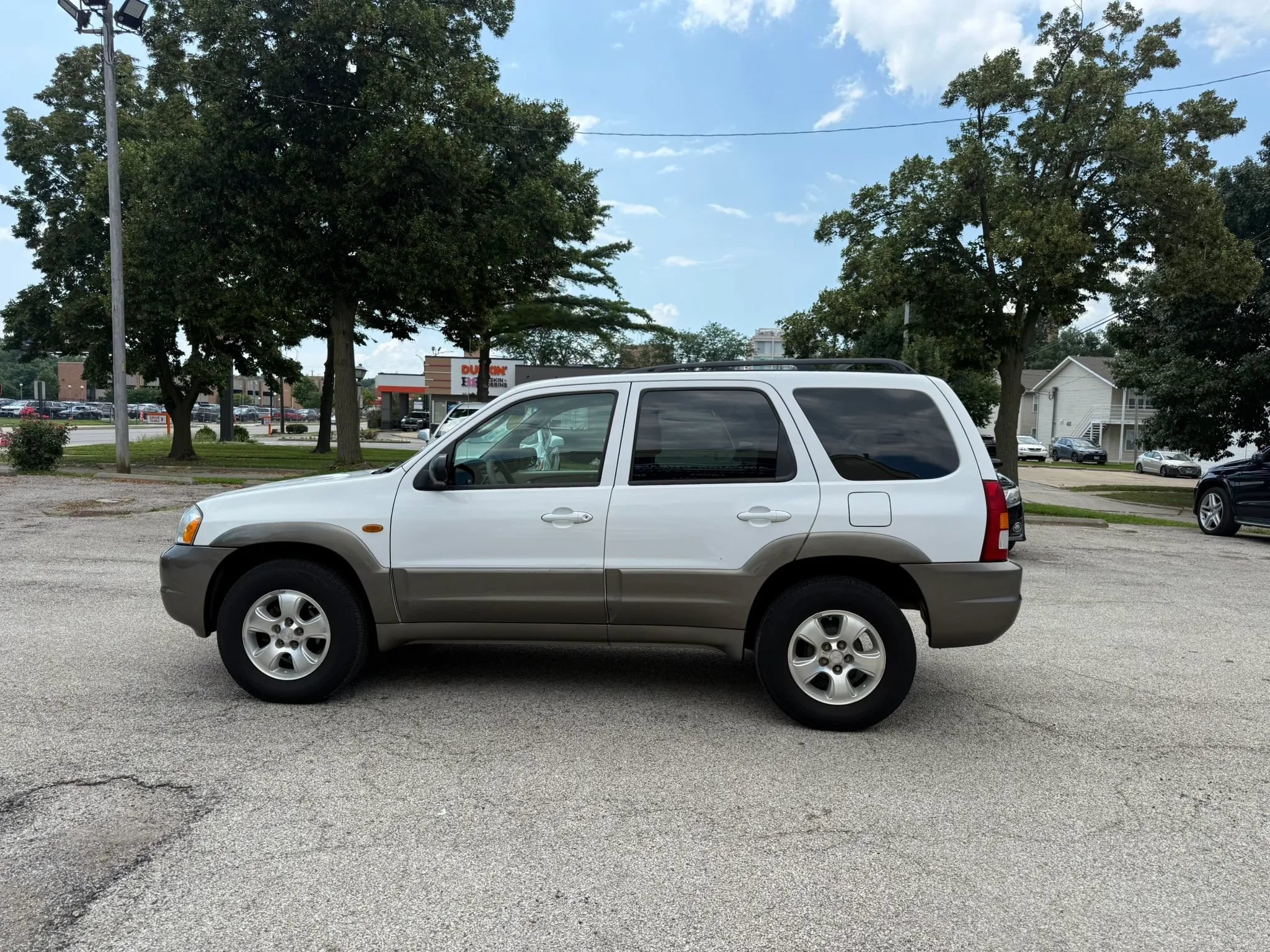 Used 2002 MAZDA Tribute ES AWD/4WD image 4