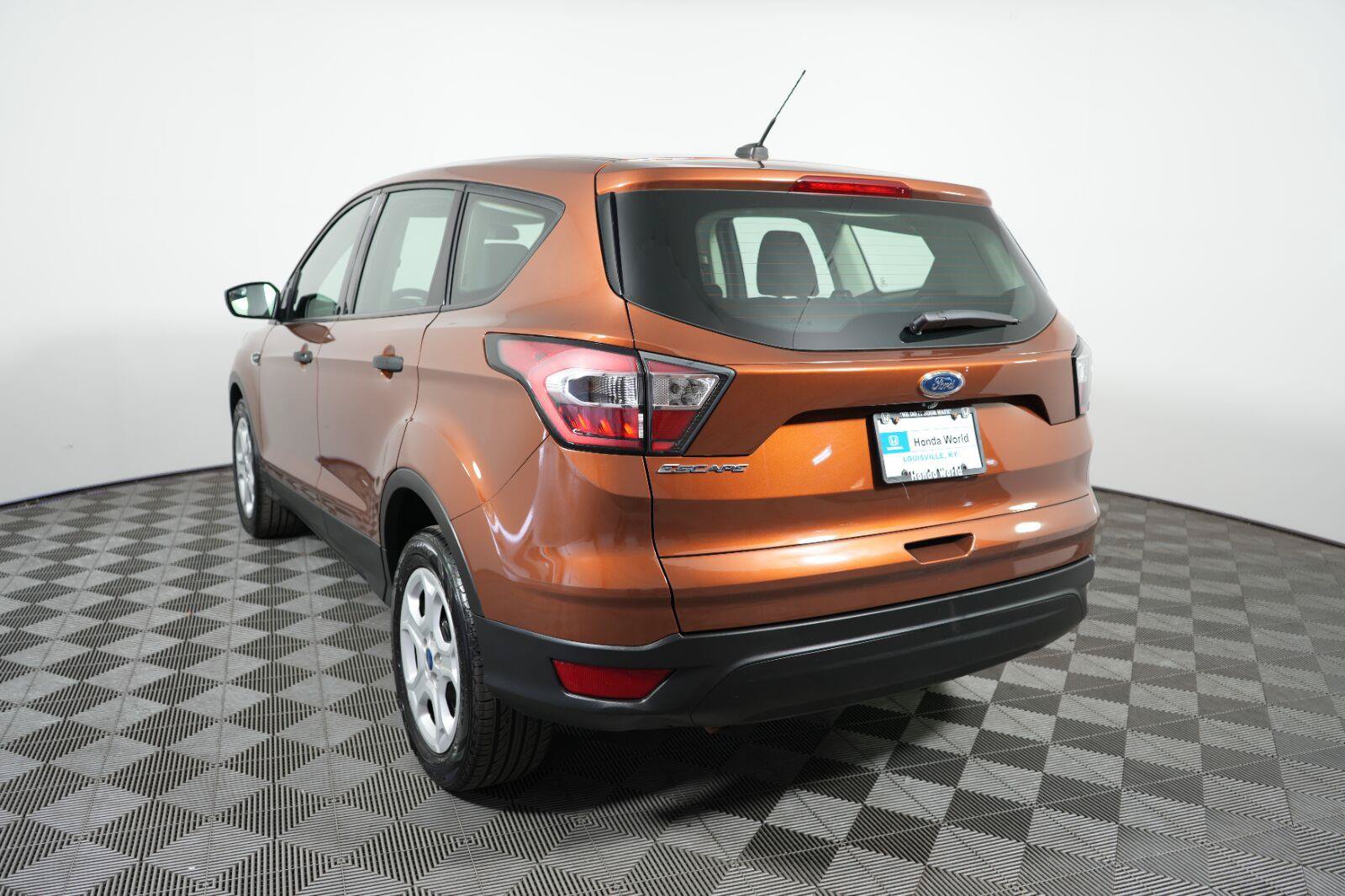 Used 2017 Ford Escape S FWD image 7