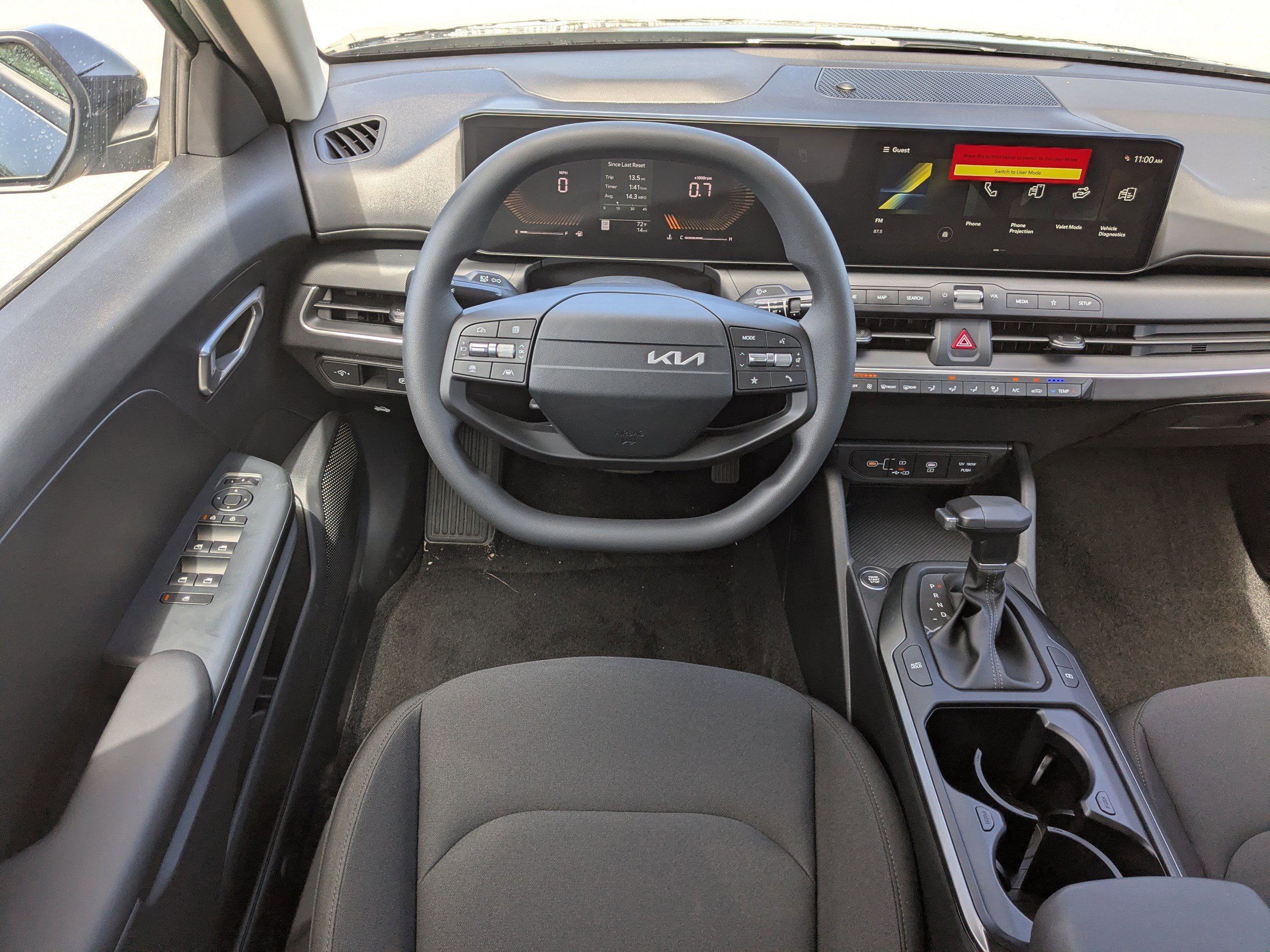 New 2026 Kia K4 FWD image 17