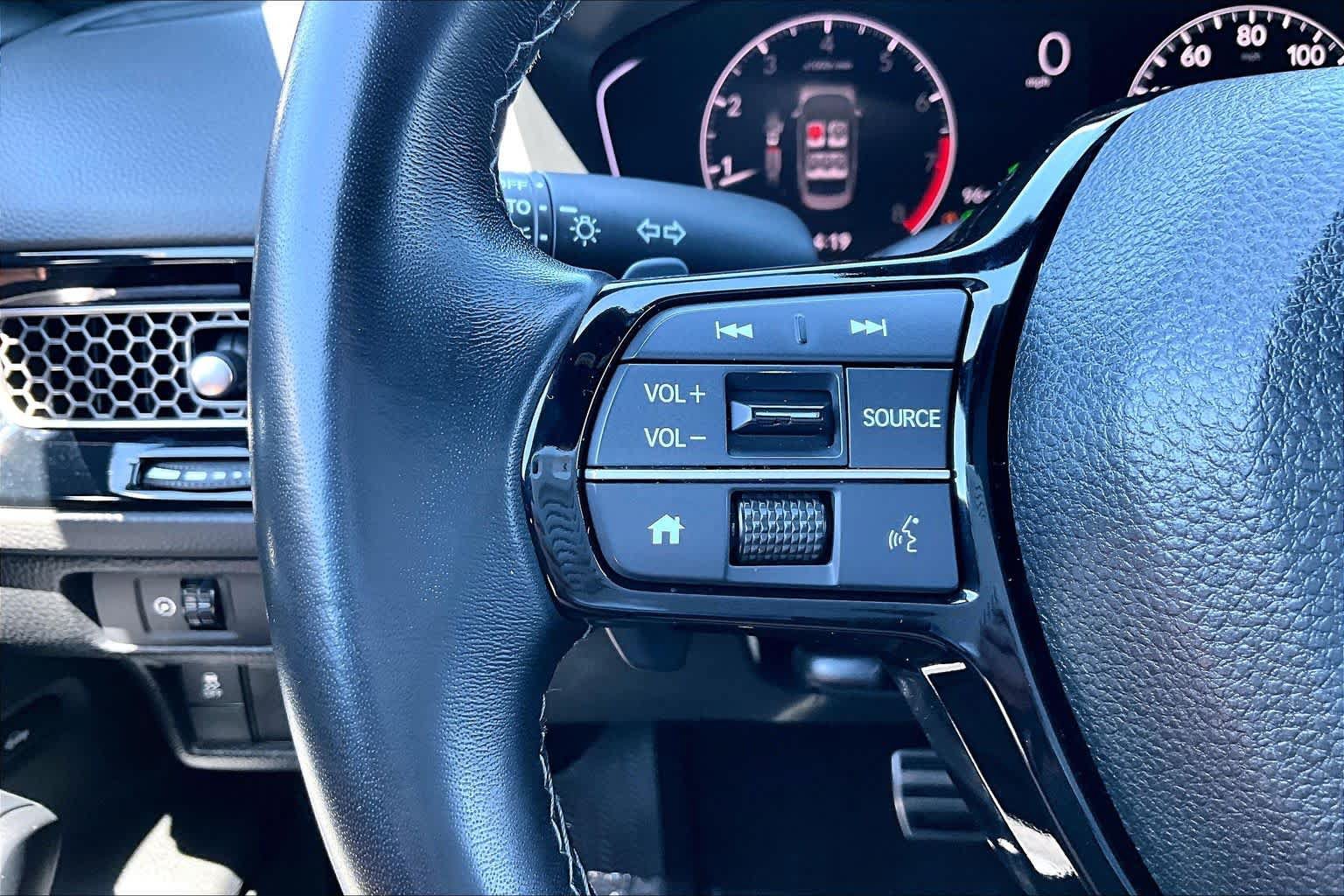 Used 2025 Honda Civic Sport image 21