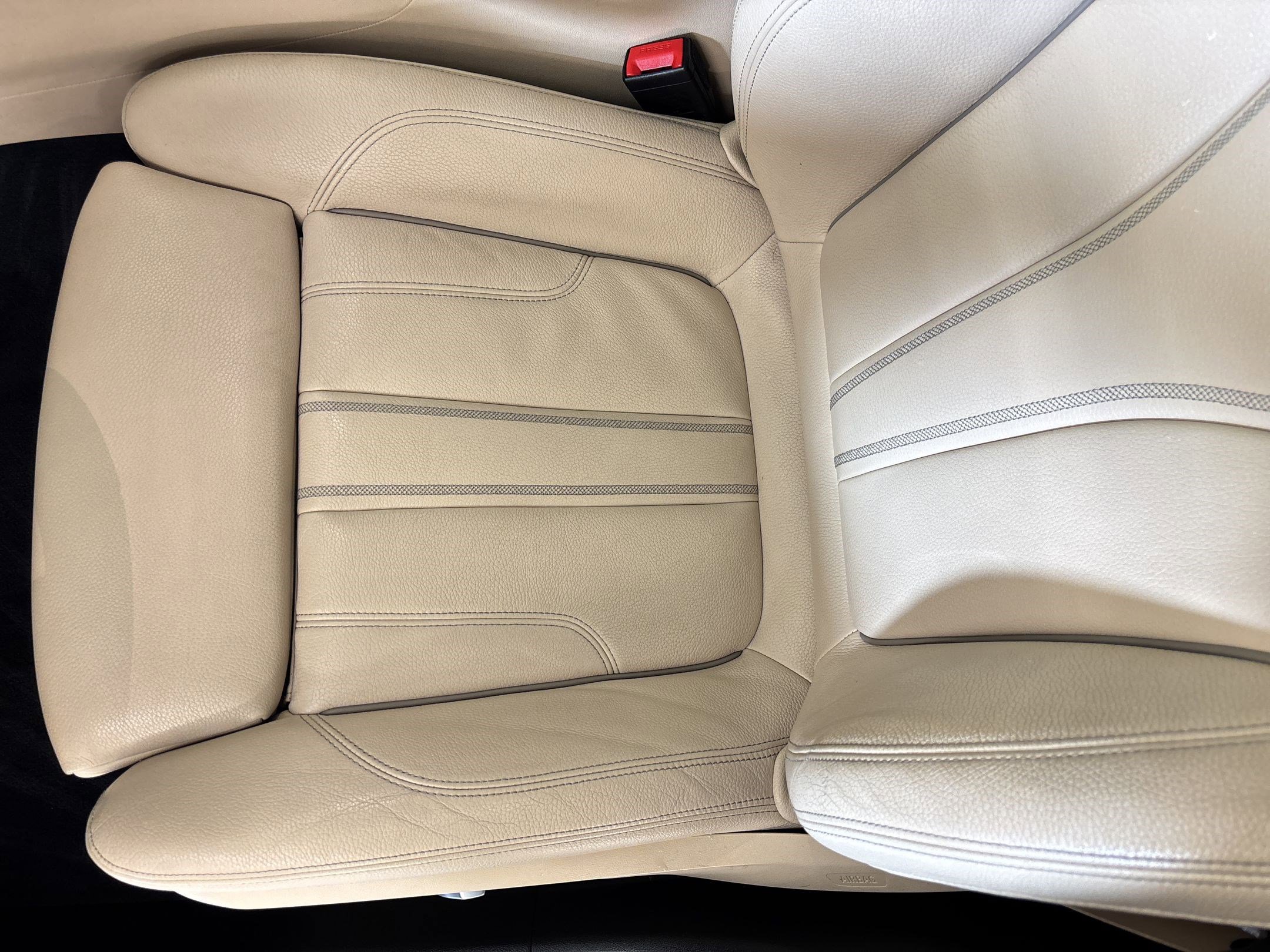 Used 2018 BMW 530e w/ Premium Package 2 RWD image 23