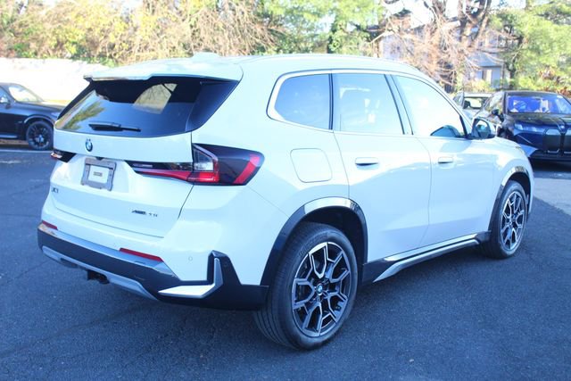 Used 2025 BMW X1 xDrive28i w/ Technology Package image 10