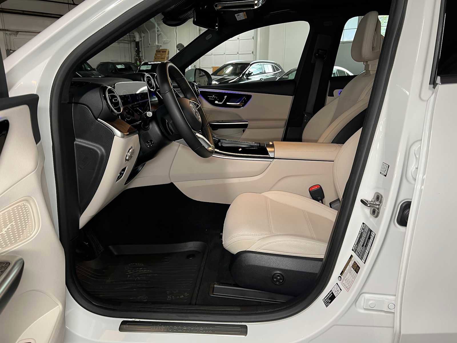 Certified 2026 Mercedes-Benz GLC 300 4MATIC image 24