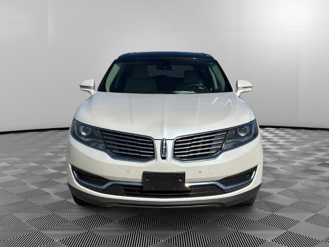 Used 2016 Lincoln MKX Reserve w/ Technology Package AWD/4WD image 8