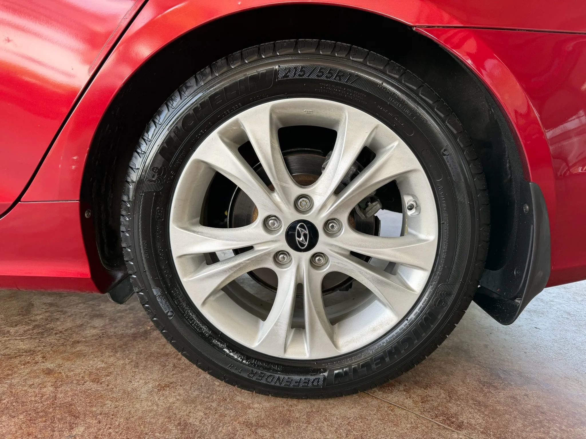 Used 2012 Hyundai Sonata Limited FWD image 25