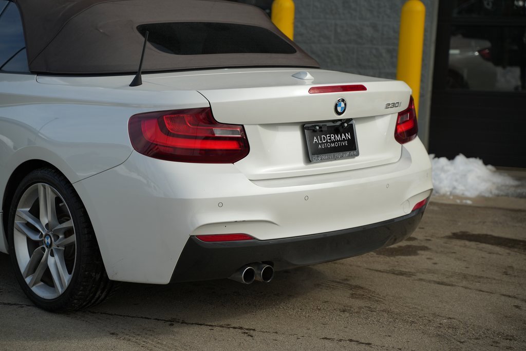 Used 2017 BMW 230i Convertible image 24