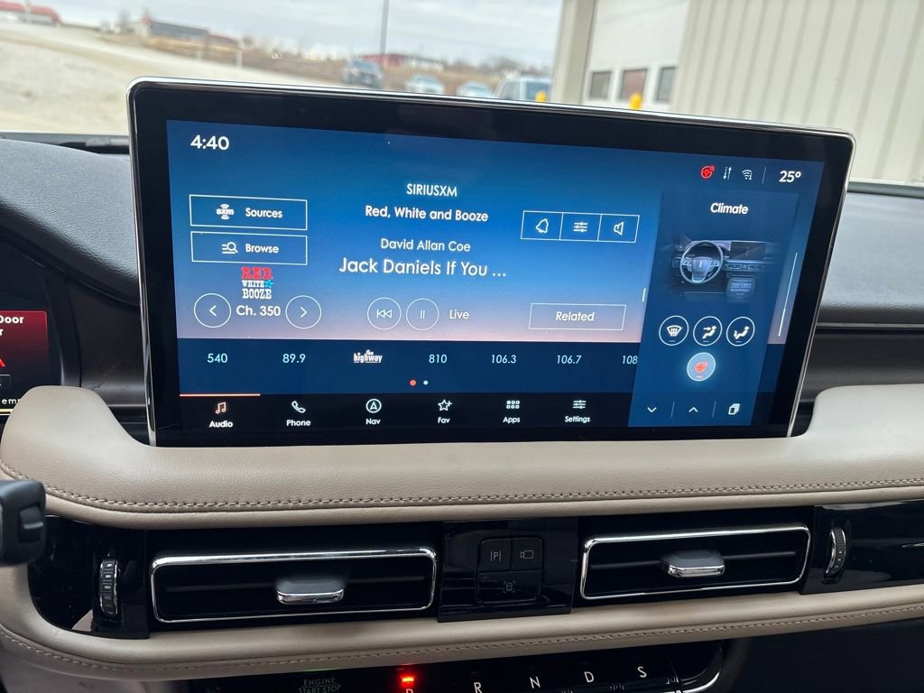 Used 2022 Lincoln Nautilus Reserve w/ Equipment Group 201A image 20