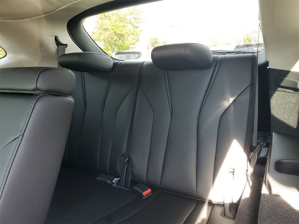 Certified 2025 Acura MDX FWD image 15