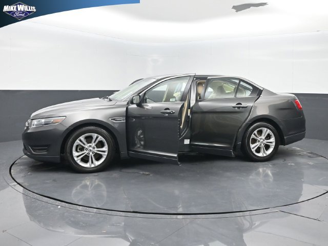Used 2015 Ford Taurus SEL w/ Equipment Group 201A FWD image 28