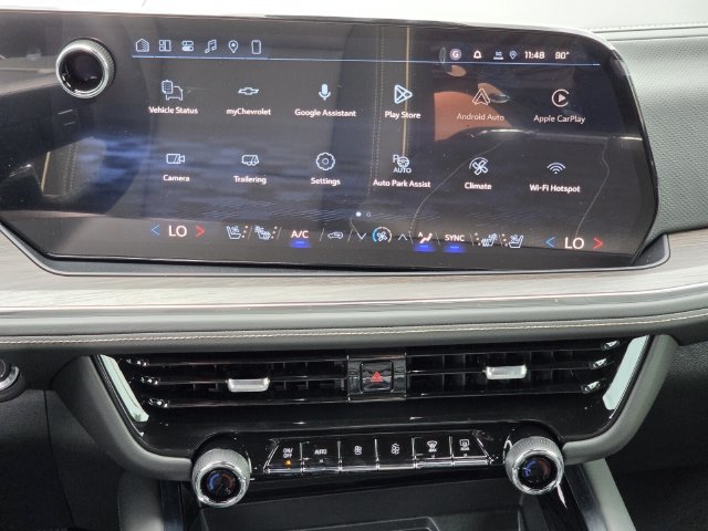 New 2026 Chevrolet Suburban Premier w/ Sun And Tow Package AWD/4WD image 10