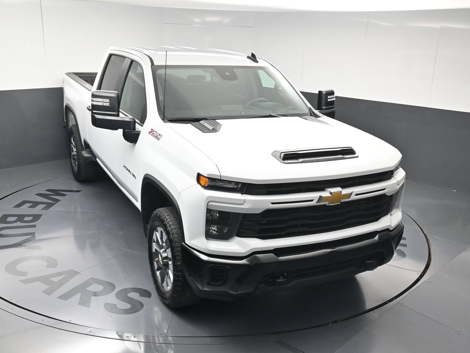 Used 2024 Chevrolet Silverado 2500 Custom w/ Custom Value Package AWD/4WD image 30