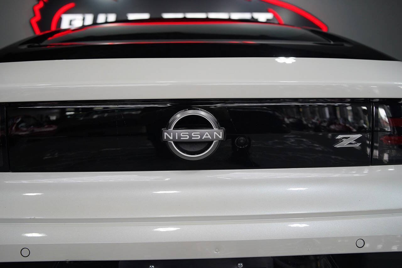 Used 2025 Nissan Z Sport w/ Floor Mat Package RWD image 46