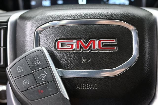 Used 2025 GMC Sierra 1500 SLT AWD/4WD image 44