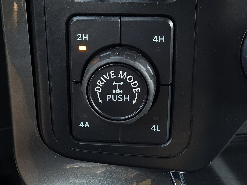 Used 2023 Ford F150 Lariat w/ Equipment Group 502A High AWD/4WD image 16