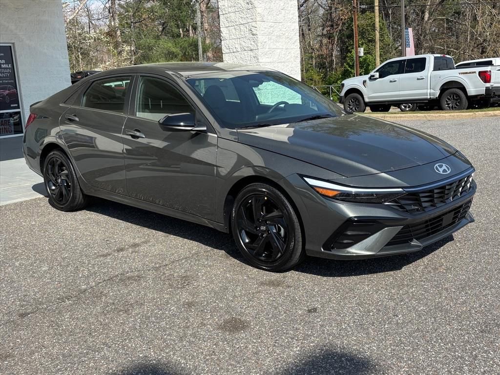 New 2026 Hyundai Elantra SEL Sport image 21