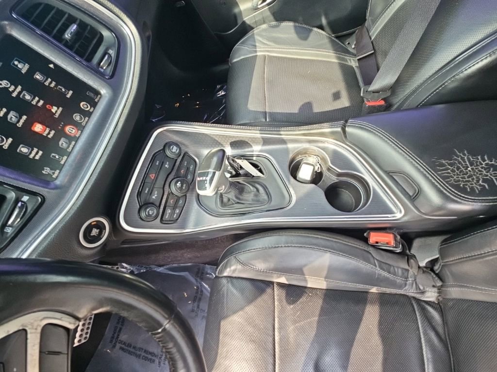 Used 2016 Dodge Challenger SXT Plus RWD image 16