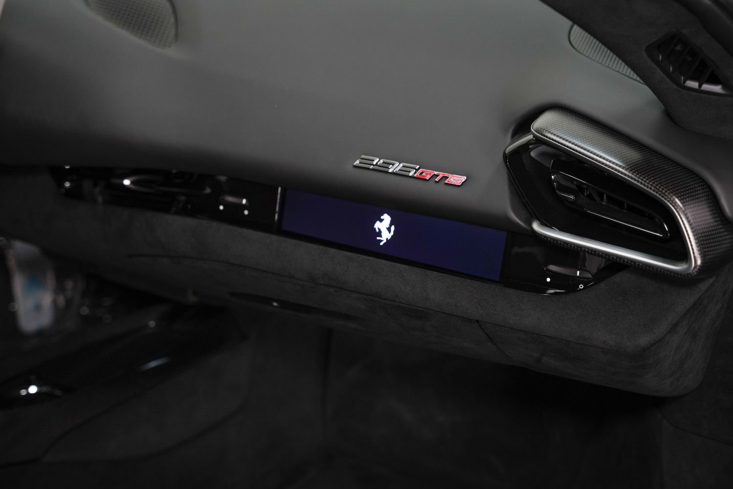 Used 2022 Ferrari 296 GTB image 31