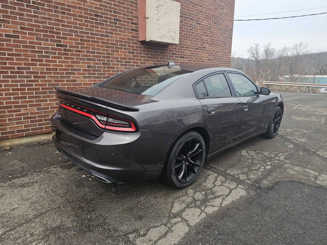 Used 2016 Dodge Charger SXT w/ Plus Group image 11