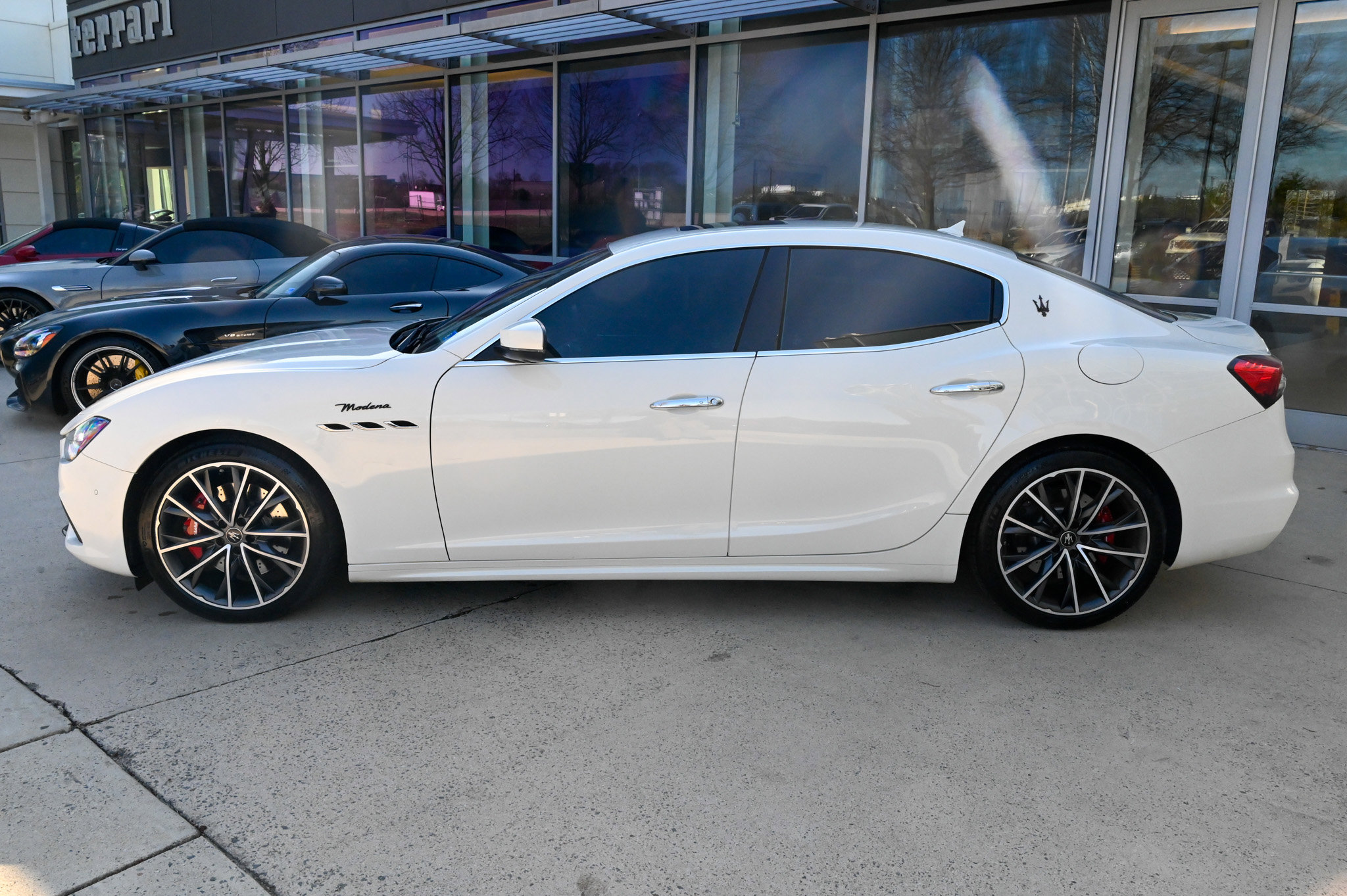 Used 2022 Maserati Ghibli Modena Q4 image 8