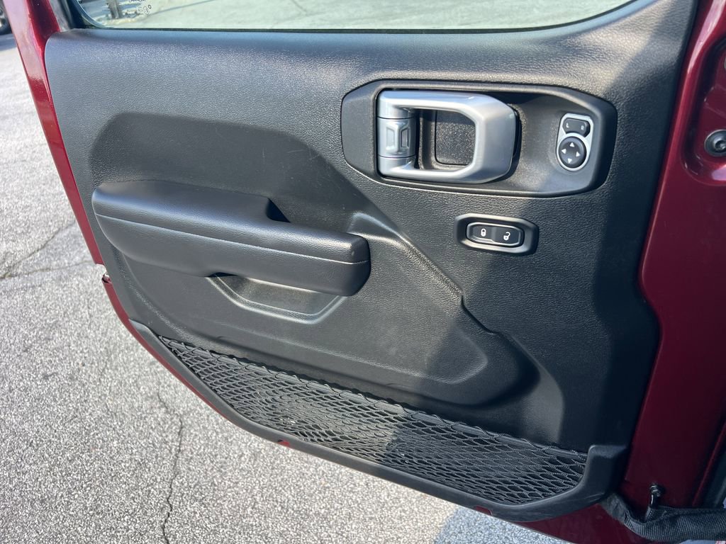 Used 2021 Jeep Gladiator Sport image 13