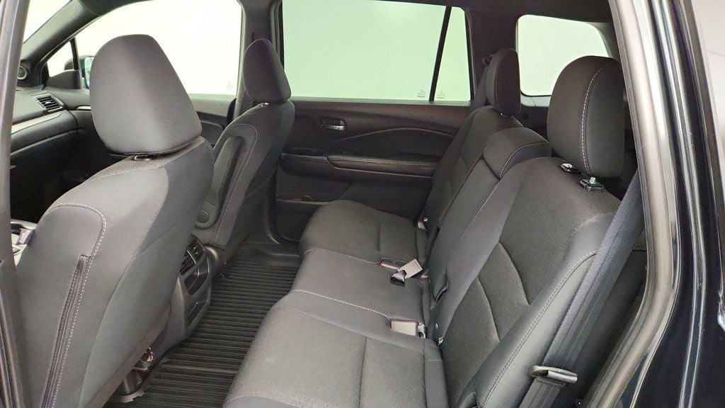 Used 2019 Honda Passport Sport image 18