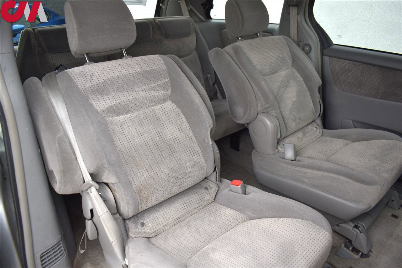 Used 2008 Toyota Sienna LE AWD/4WD image 23