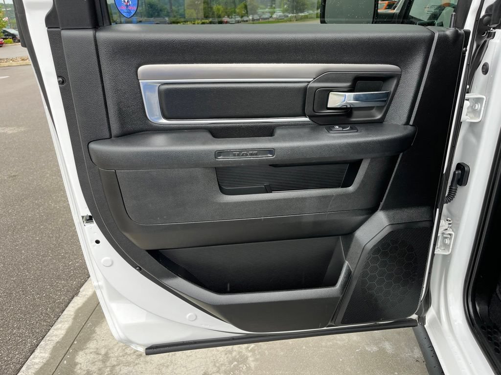Used 2022 RAM 1500 Warlock w/ Electronics Group AWD/4WD image 15