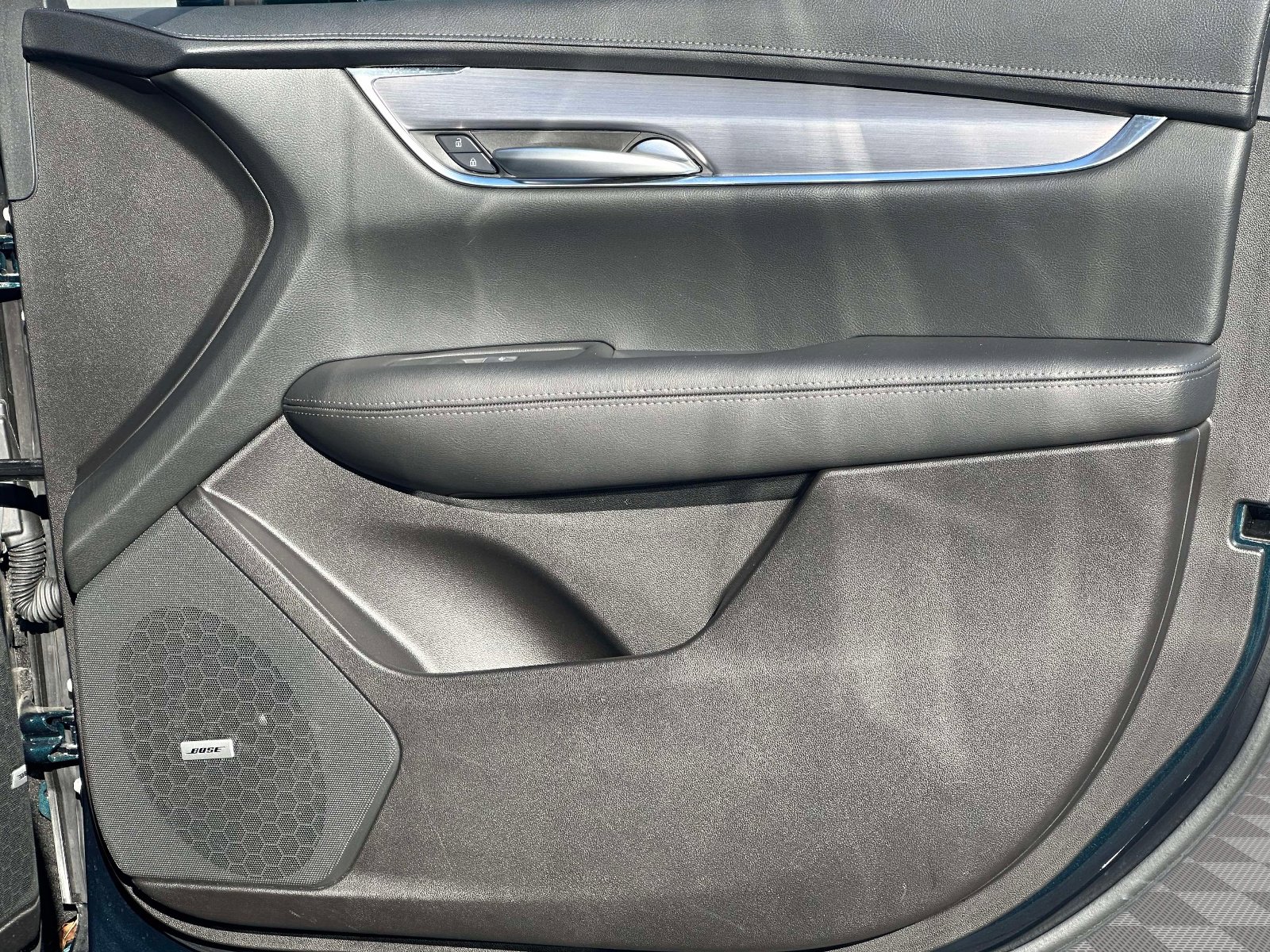 Certified 2025 Cadillac XT5 Luxury image 23